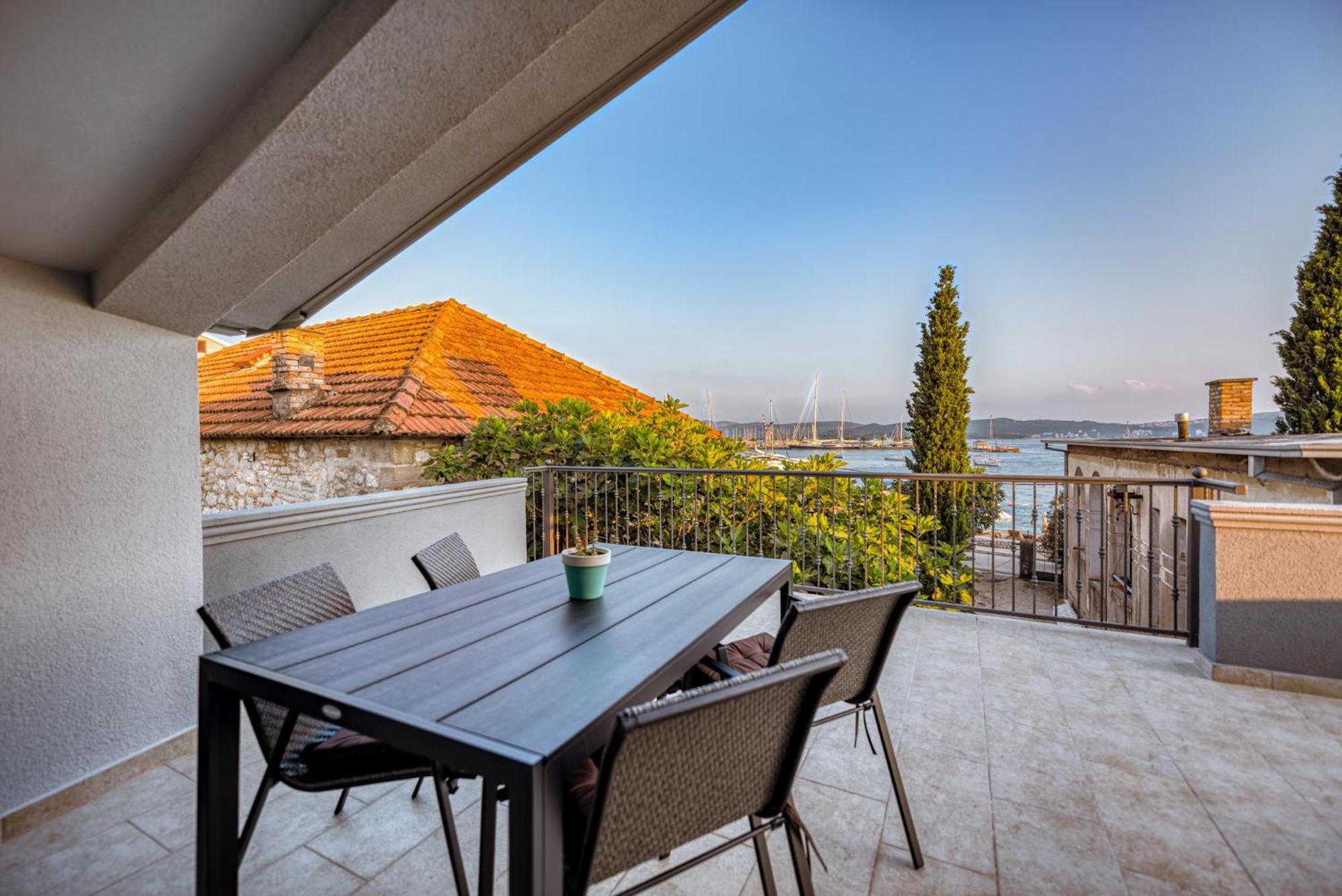 Miro Guesthouse 티바트 외부 사진