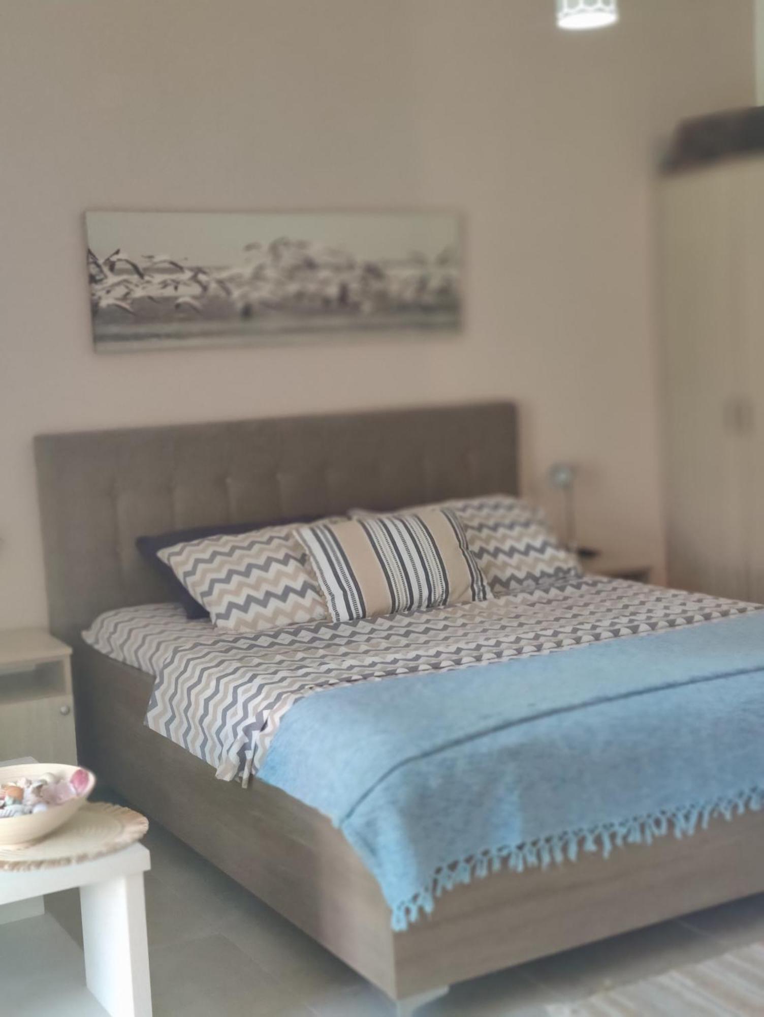 Miro Guesthouse 티바트 외부 사진